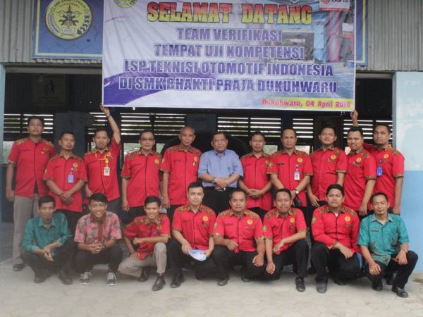 VERIFIKASI TUK LSP - P3 (TEMPAT UJI KOMPETENSI) R2 (RODA 2) DAN R4 (RODA 4) VERIFIKASI TUK LSP - P3 (TEMPAT UJI KOMPETENSI) R2 (RODA 2) DAN R4 (RODA 4)